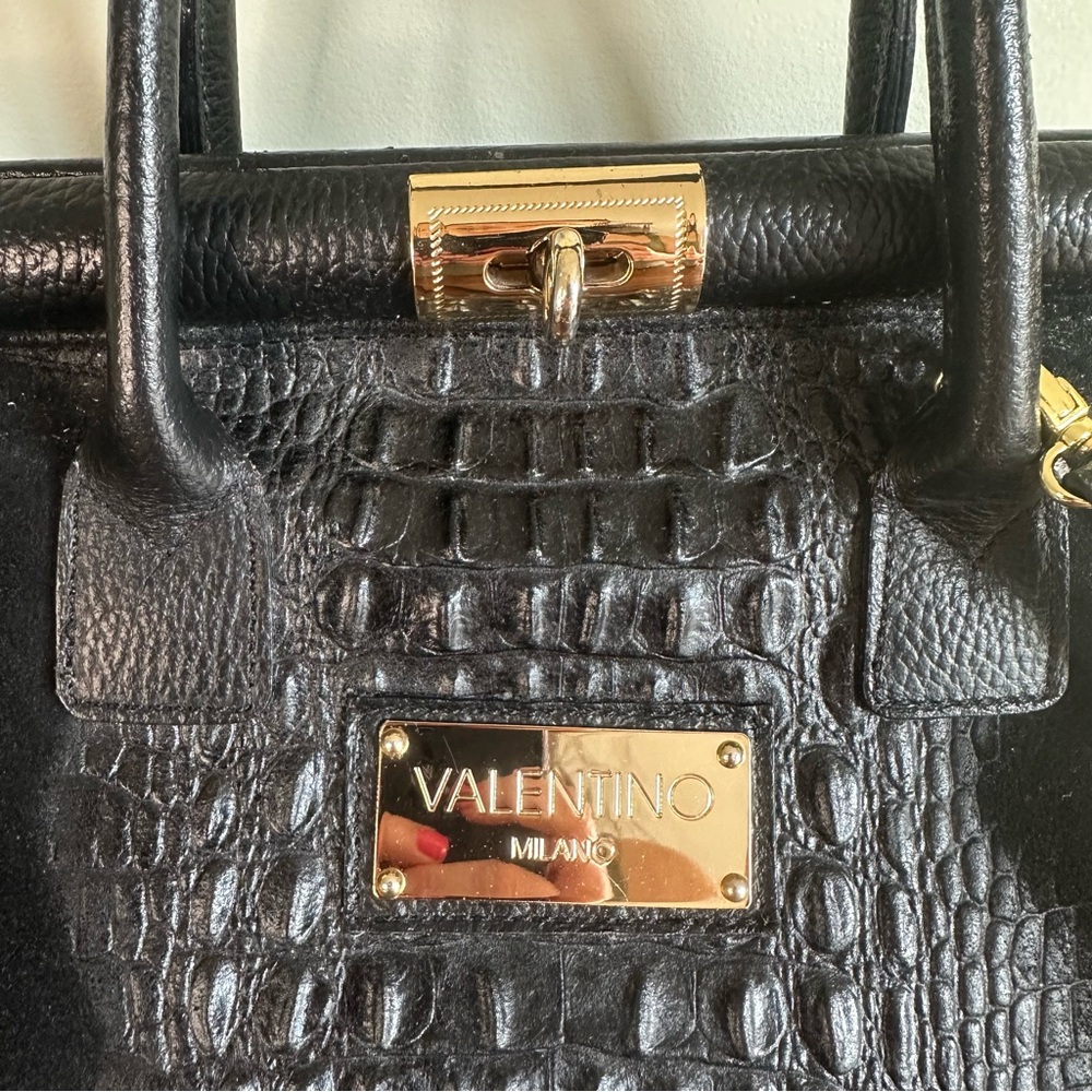 Valentino Black Leather Satchel with Gold color Hardware. - Picture 12 of 15